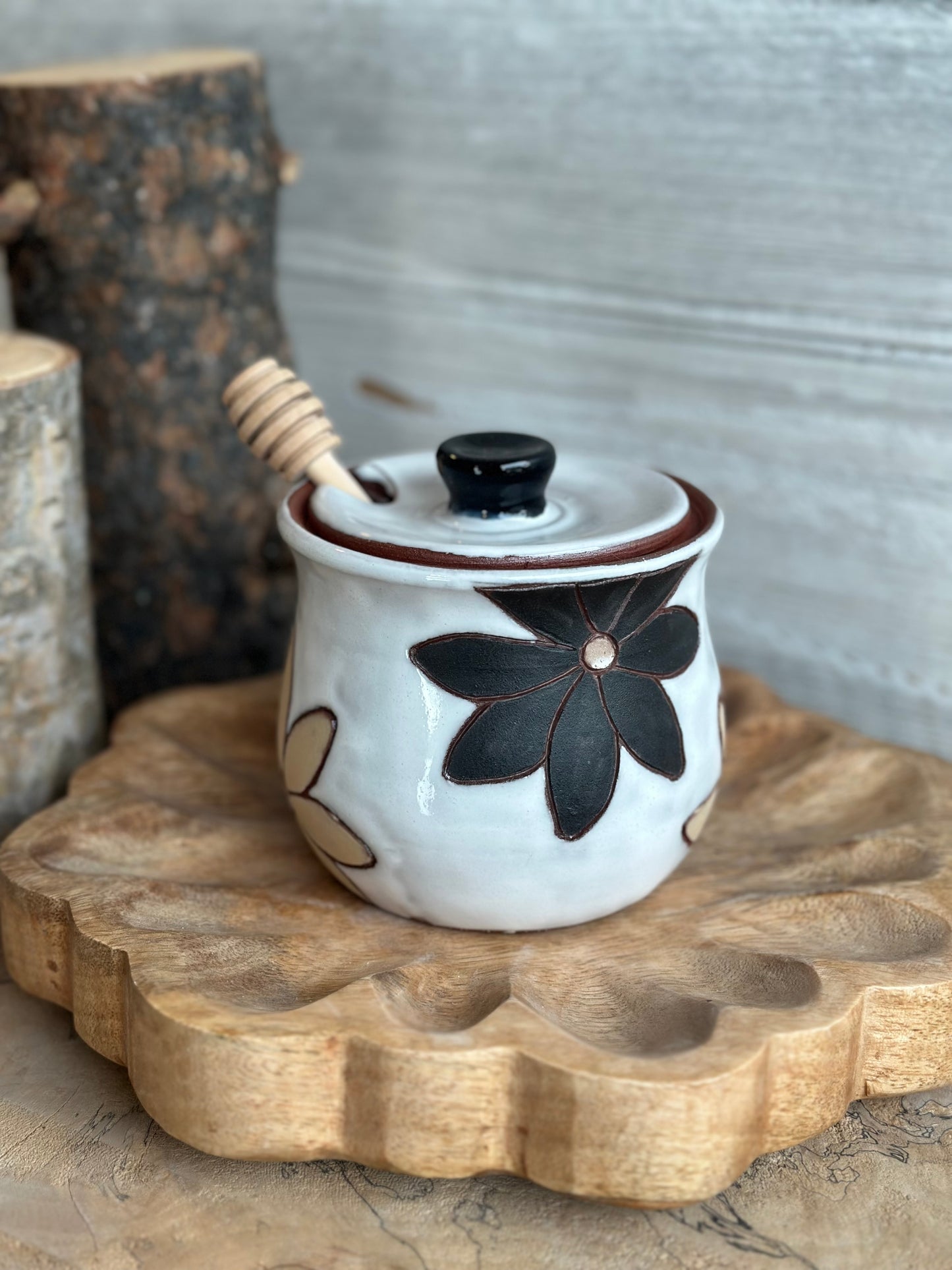 Honey Pot, black beige