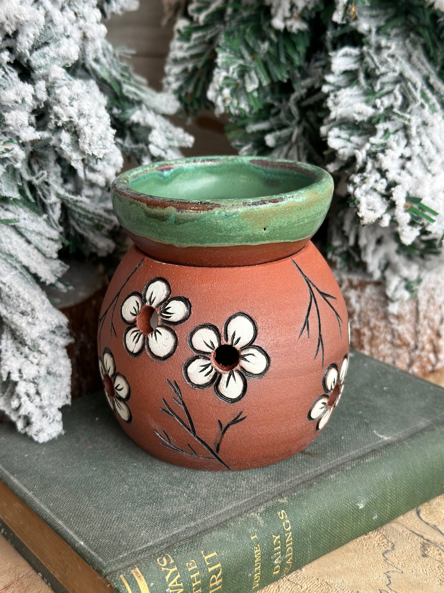Wax warmer, white