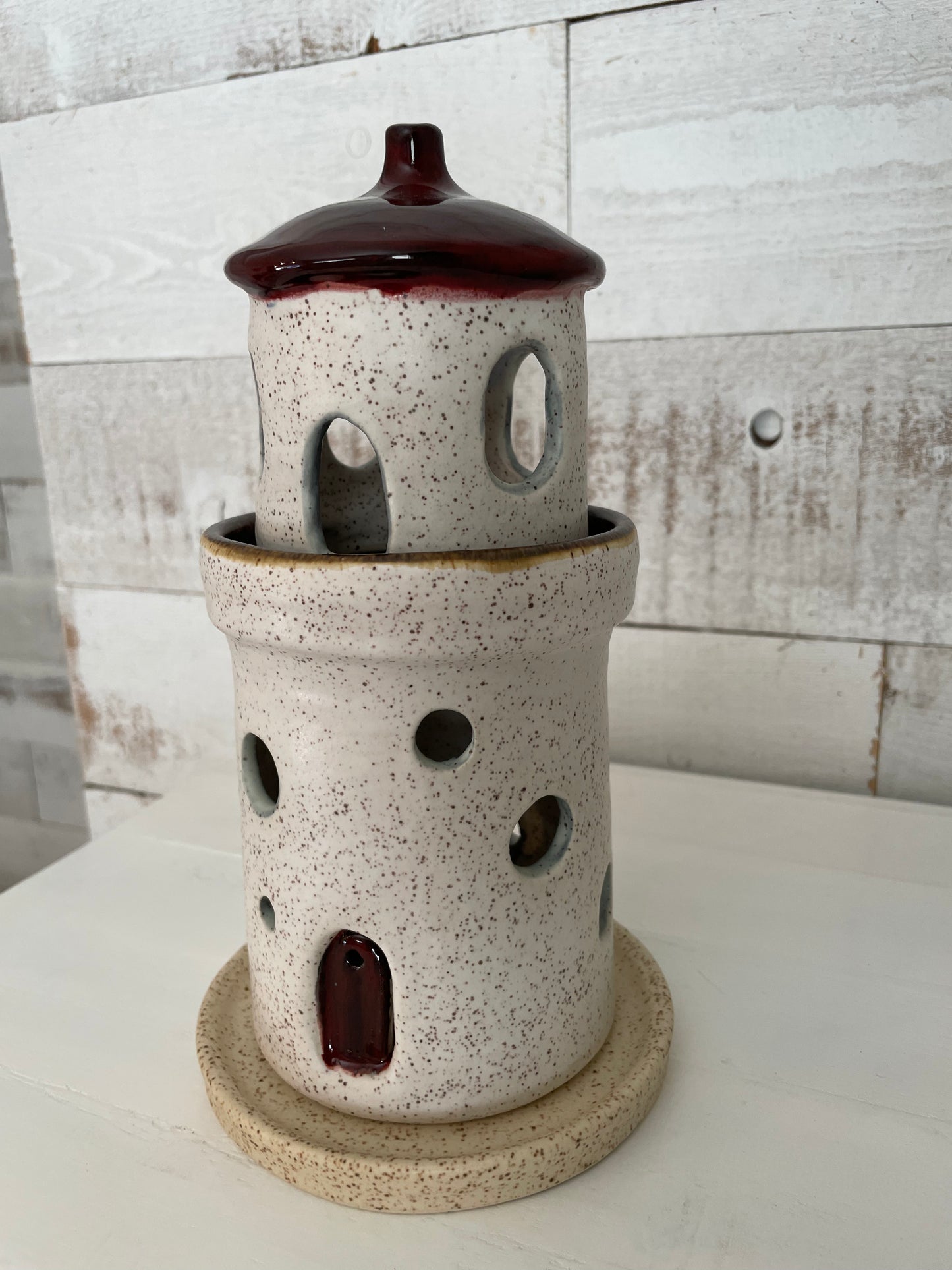 Lighthouse - red